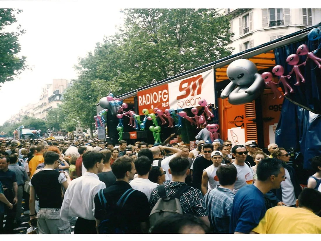 TECHNO PARADE 1998 CHAR FG SCREAM ALIEN